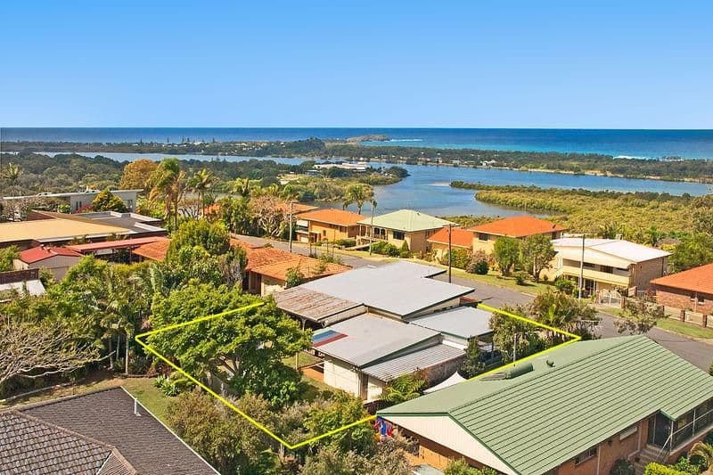 23 Walter Crescent, BANORA POINT NSW 2486, Banora Point - Image 1