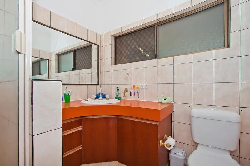23 Walter Crescent, BANORA POINT NSW 2486, Banora Point - Thumbnail 6