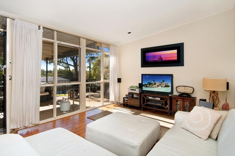 115 Bunarba Road, GYMEA BAY NSW 2227, Gymea Bay - Thumbnail 2