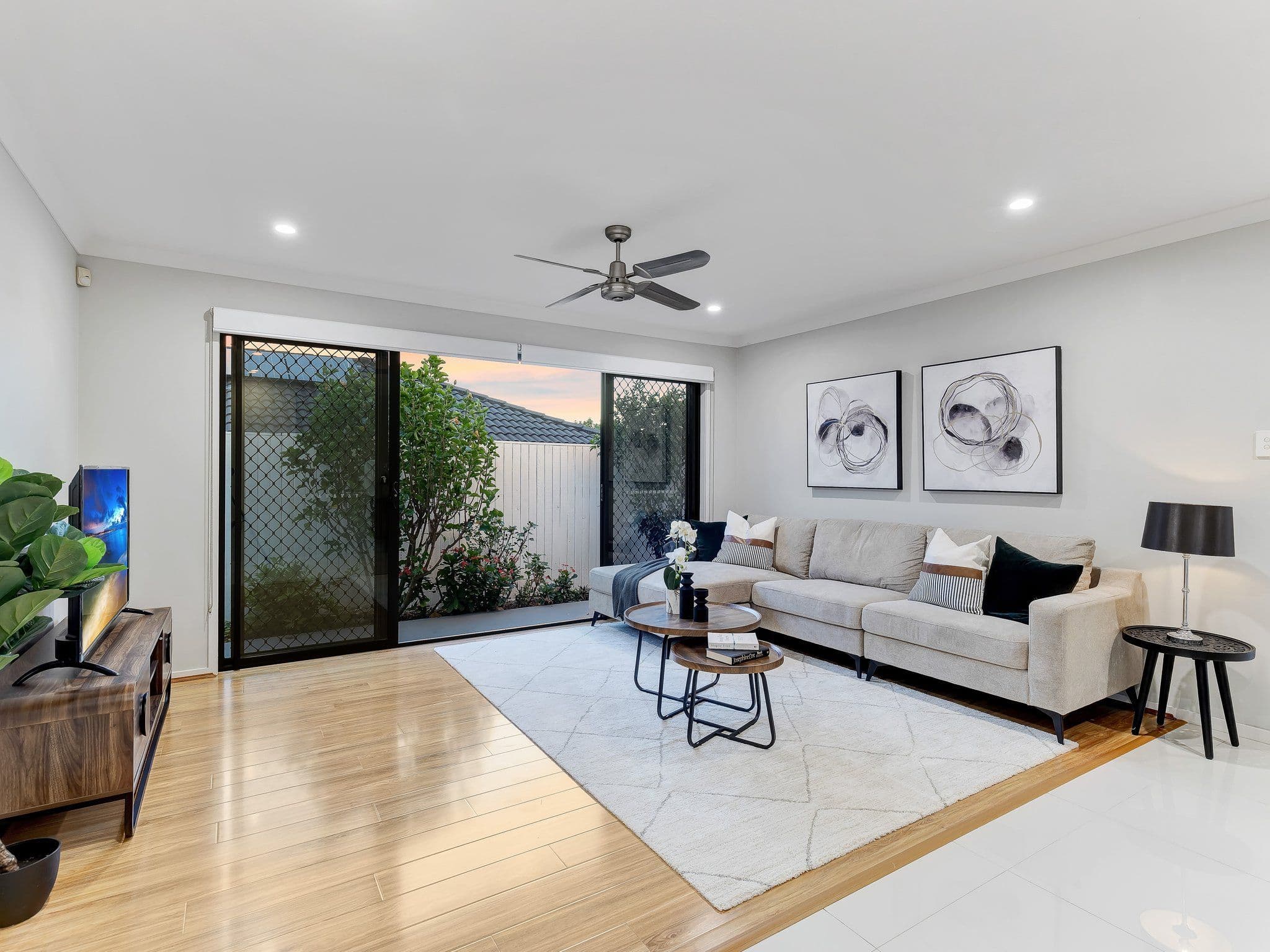 72 Larapinta Circuit, Parkinson QLD 4115, Parkinson - Thumbnail 2