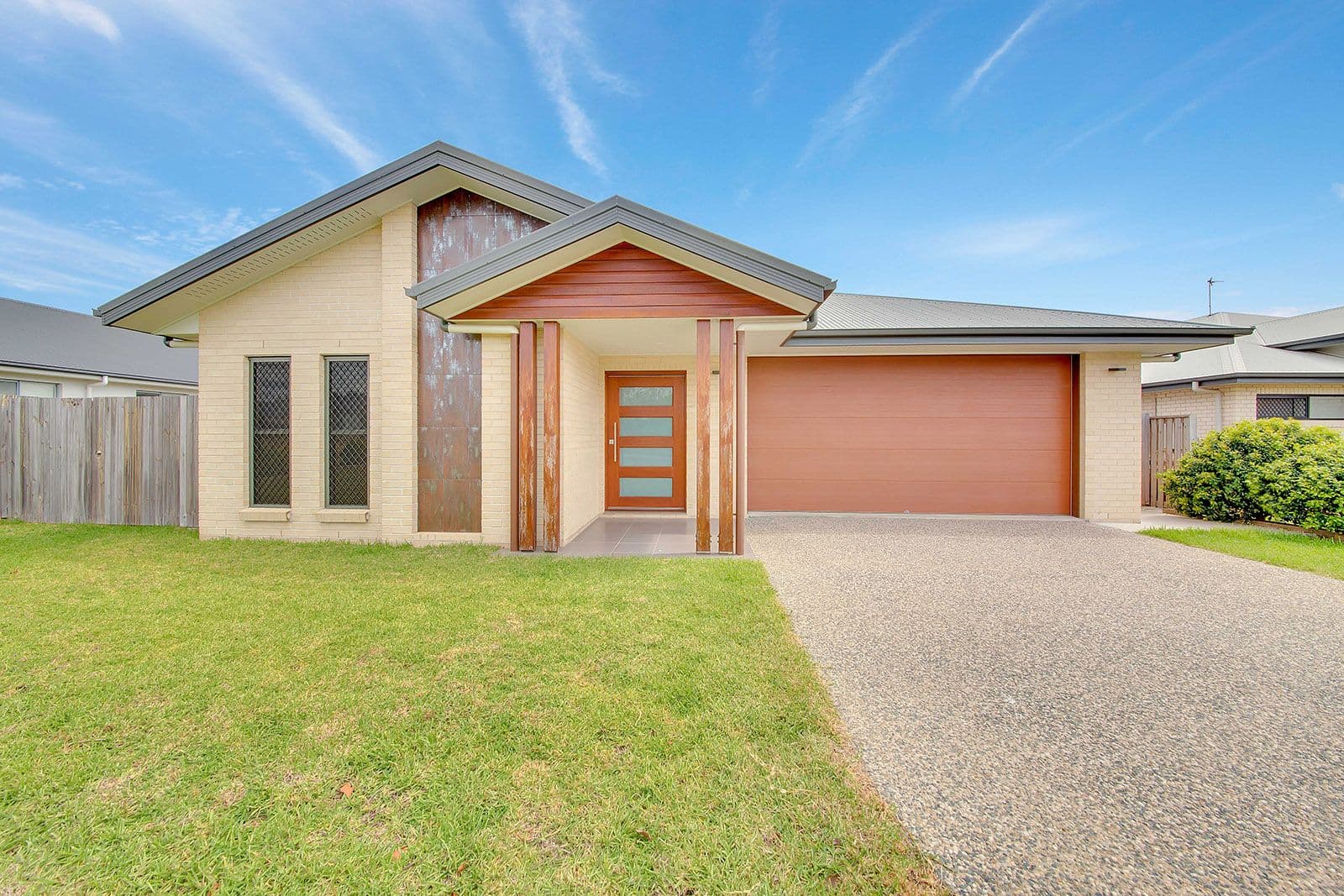 10 Winpara Drive, Kirkwood QLD 4680, Kirkwood - Thumbnail 2