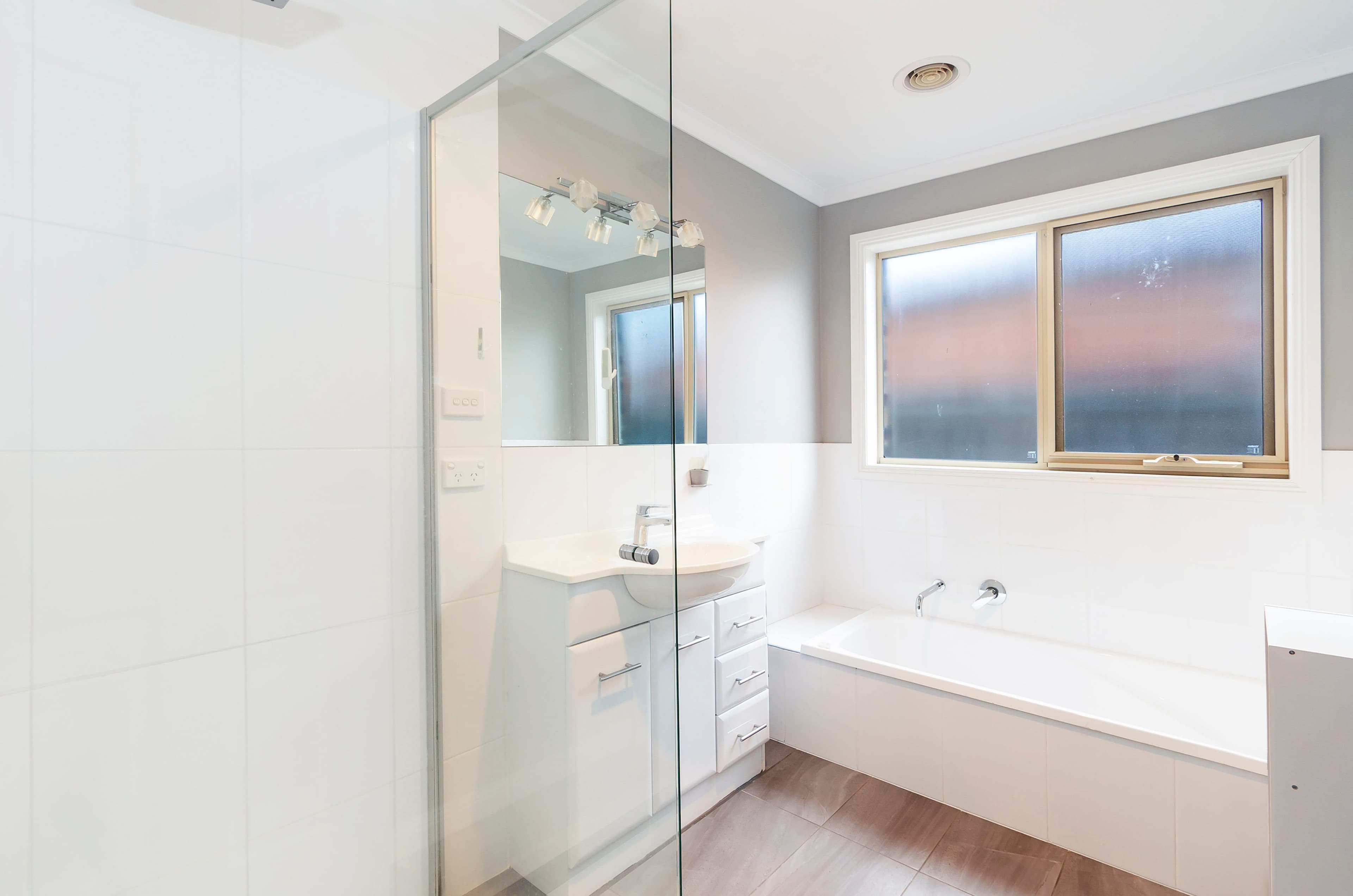 8 Yewya Street, Warrnambool VIC 3280, Warrnambool - Thumbnail 5