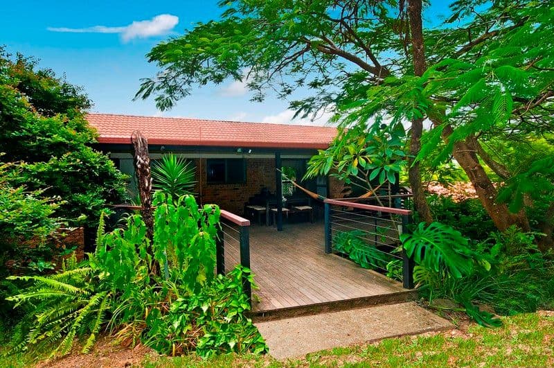4 Exmouth Court, ELANORA QLD 4221, Elanora - Thumbnail 5