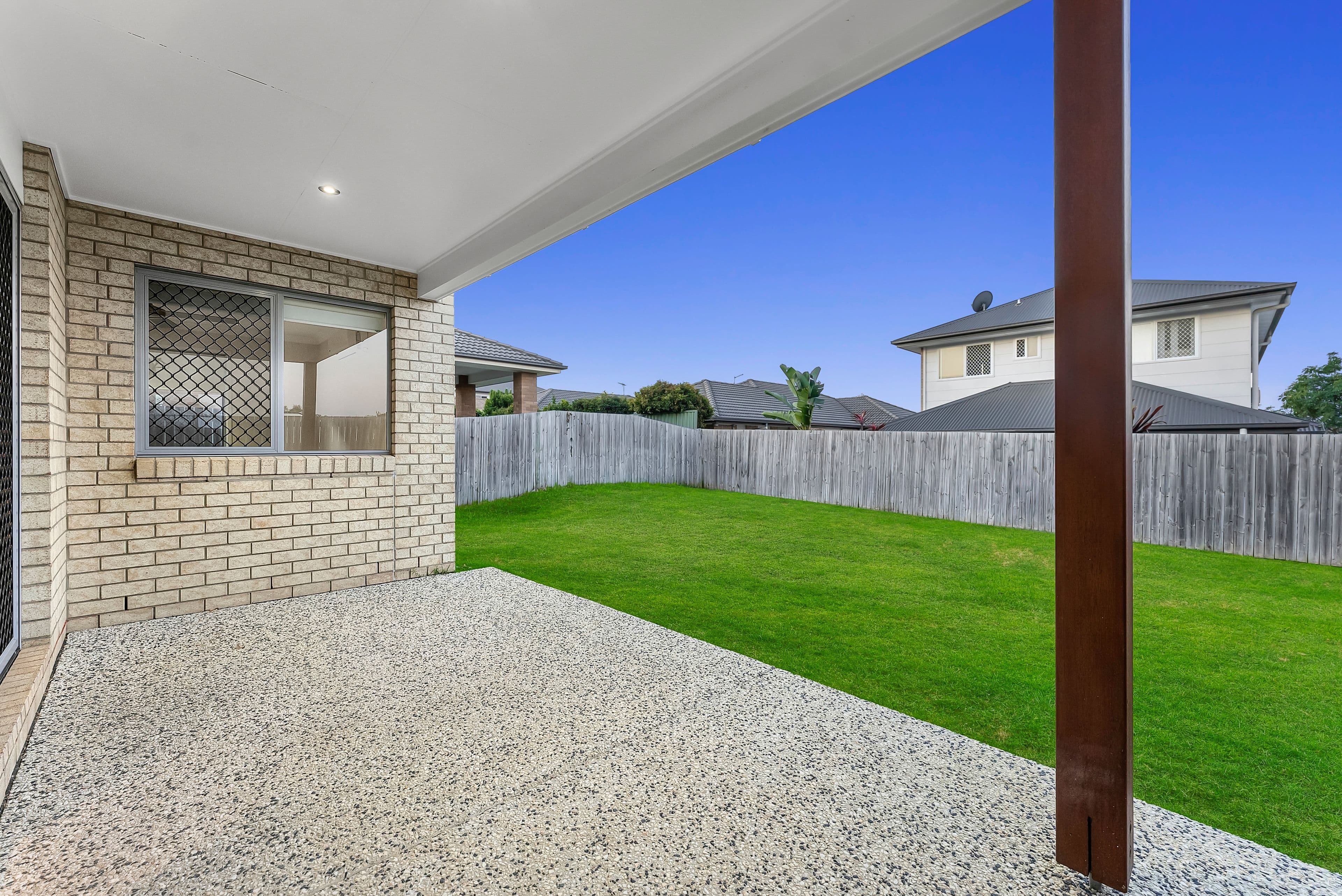 52 Mapleton Drive, North Lakes QLD 4509, North Lakes - Thumbnail 2