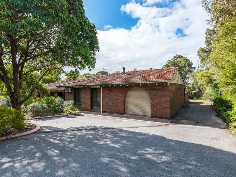 72 Sanderson Road, Lesmurdie WA 6076, Lesmurdie - Image 1