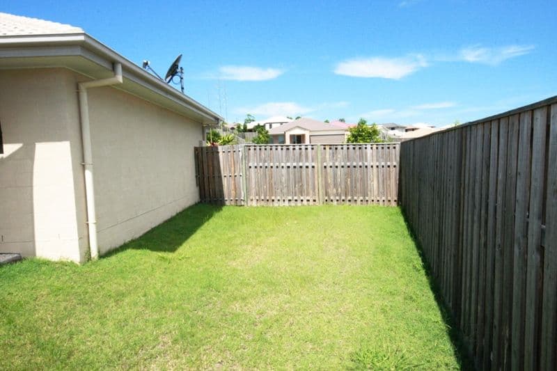 255 Universal Street, OXENFORD QLD 4210, Oxenford - Thumbnail 2
