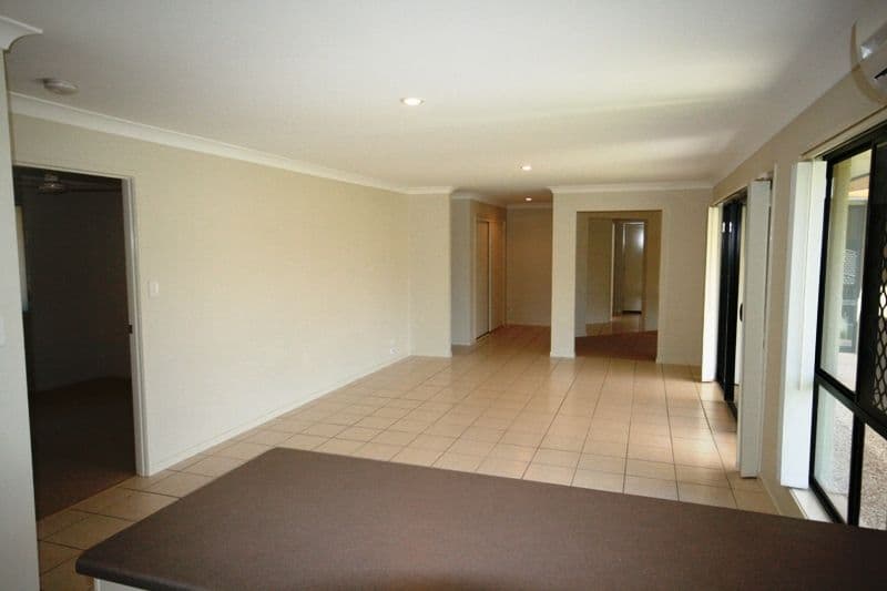 255 Universal Street, OXENFORD QLD 4210, Oxenford - Thumbnail 6