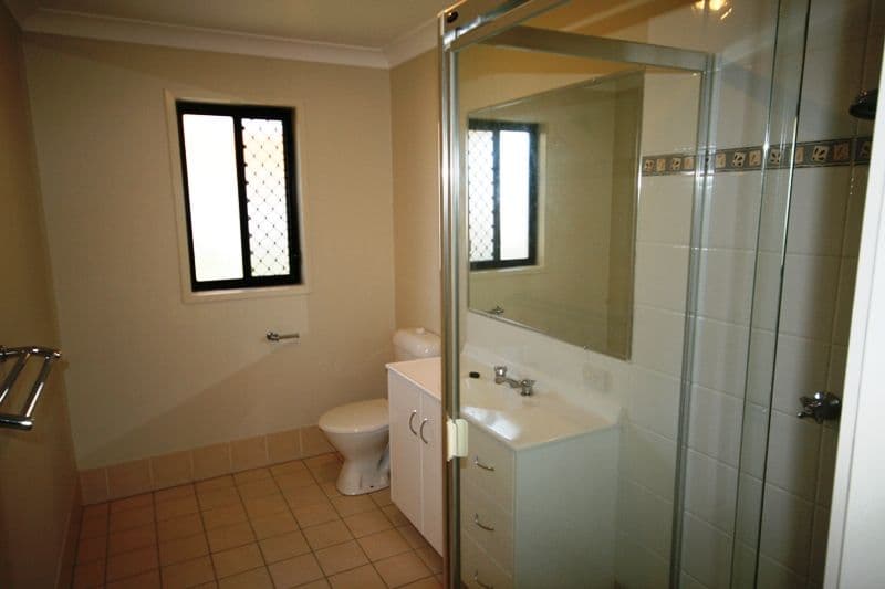 255 Universal Street, OXENFORD QLD 4210, Oxenford - Thumbnail 8
