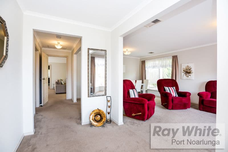 5 Bow Road, Seaford Meadows SA 5169, Seaford Meadows - Thumbnail 2
