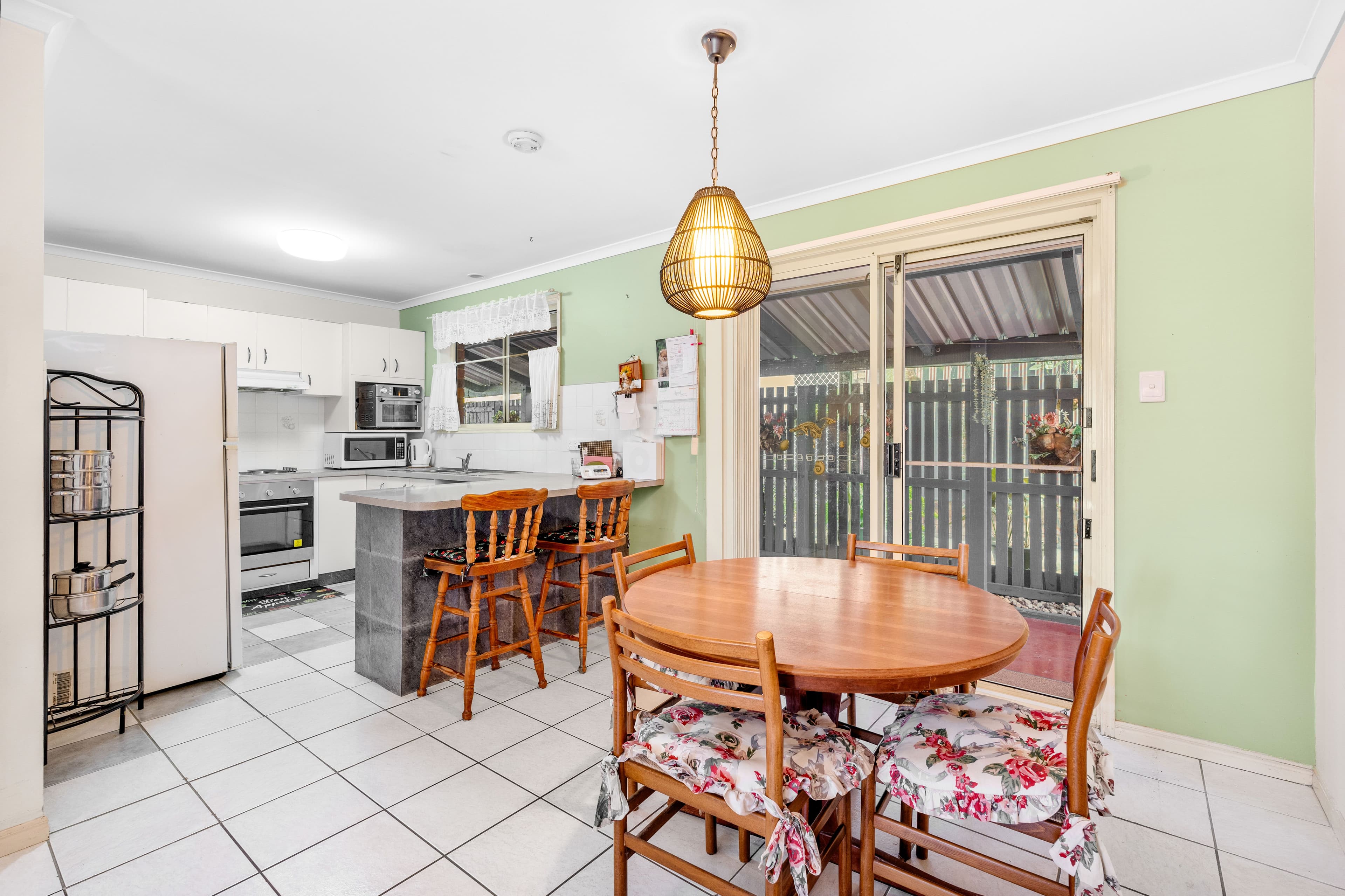 18 Tristania Crescent, Urangan QLD 4655, Urangan - Thumbnail 7