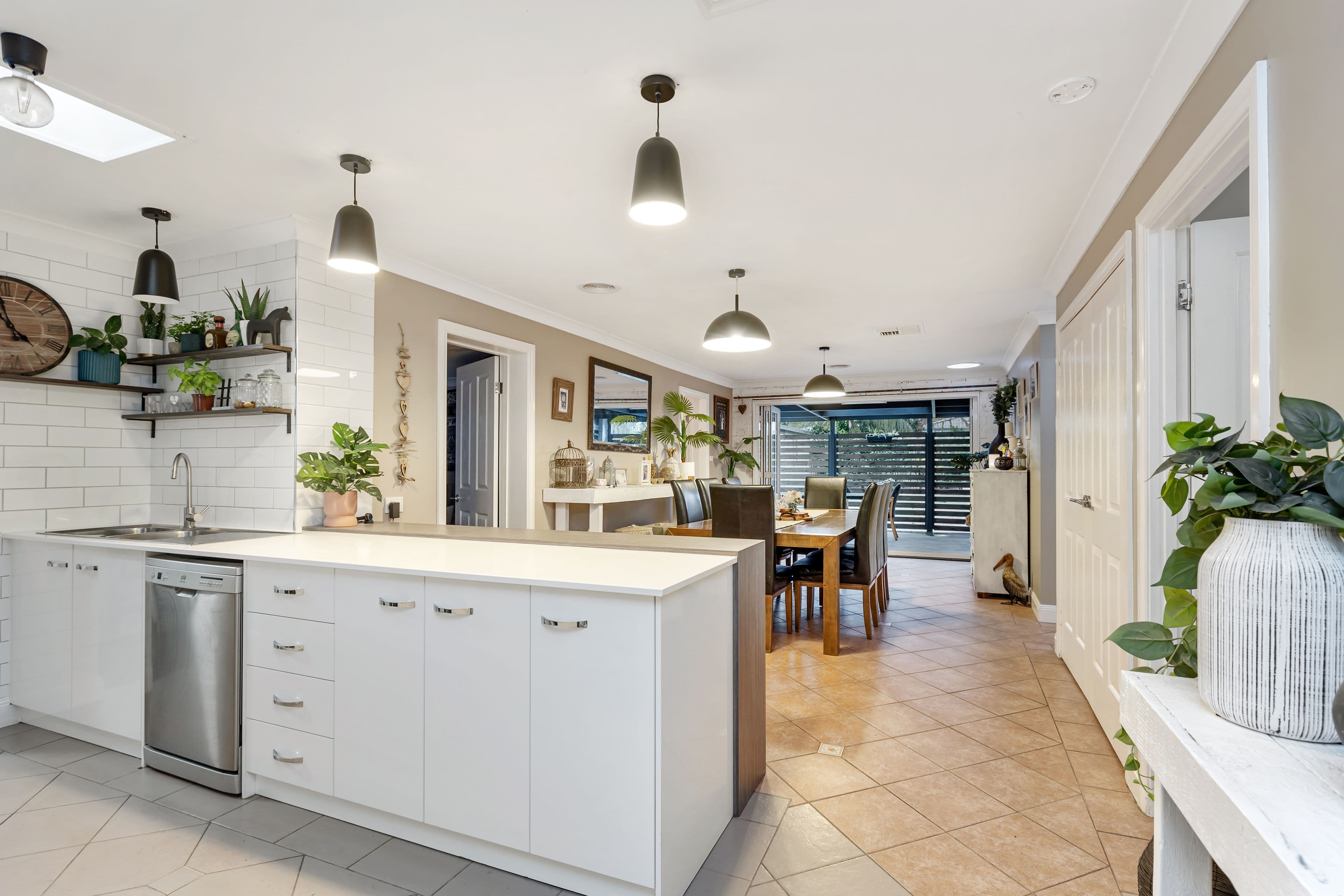 105 Undurra Drive, Glenfield Park NSW 2650, Glenfield Park - Image 1