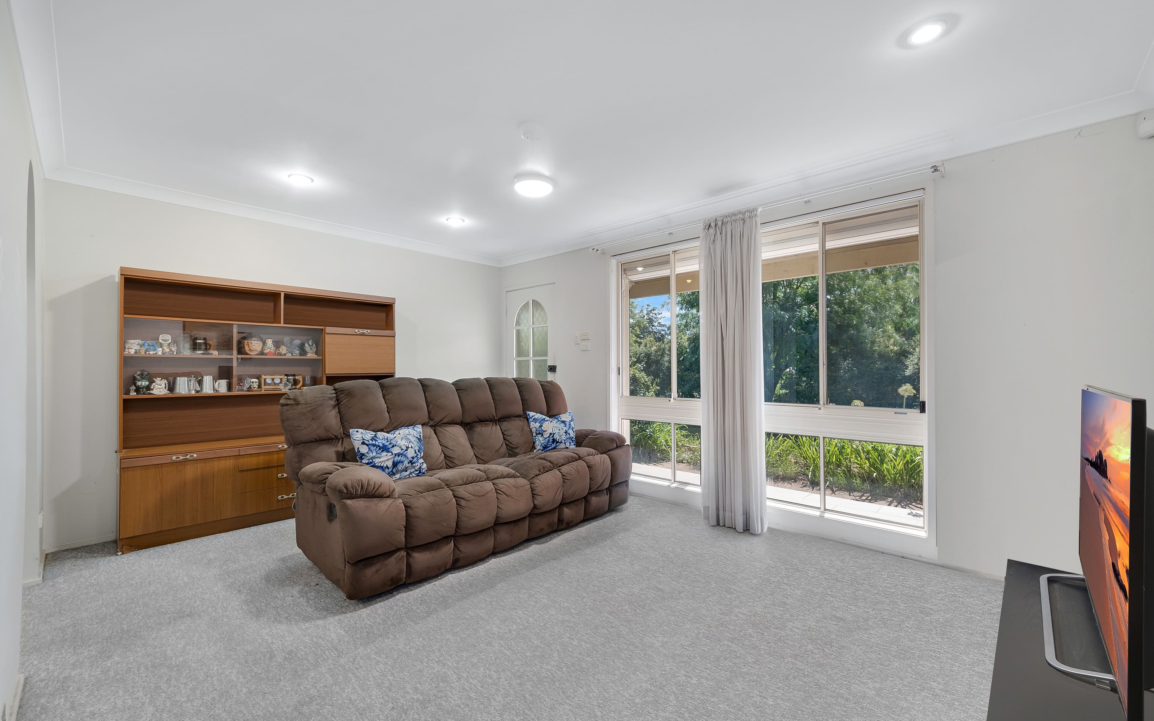 37 Maserati Drive, Ingleburn NSW 2565, Ingleburn - Thumbnail 3