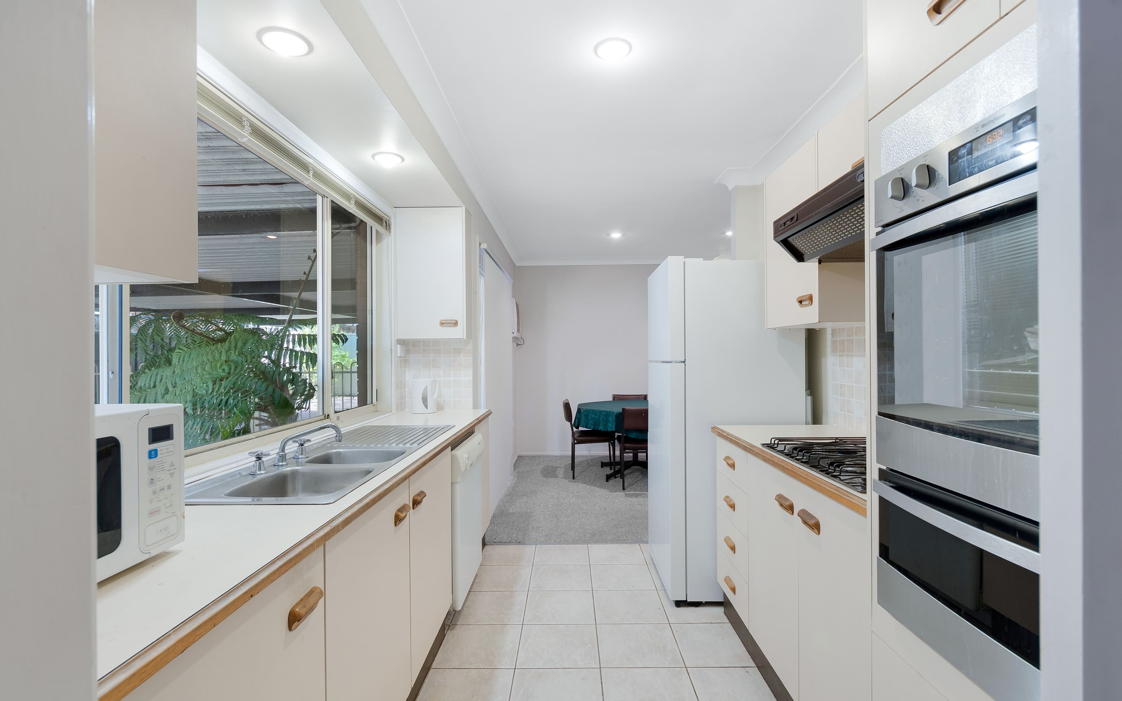 37 Maserati Drive, Ingleburn NSW 2565, Ingleburn - Thumbnail 5