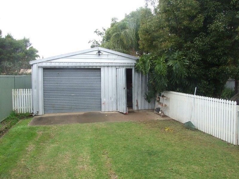 16 Toowoomba Road, CROWS NEST QLD 4355, Crows Nest - Thumbnail 3