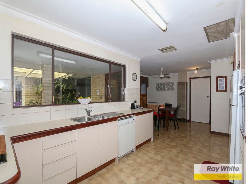 11 Strathaven Crescent, Greenwood WA 6024, Greenwood - Thumbnail 5