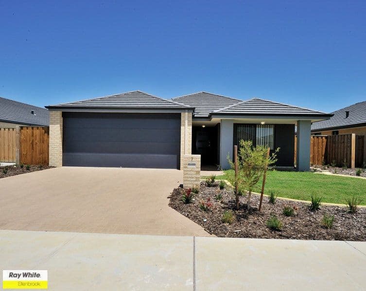 7 Tregaron Loop, ELLENBROOK WA 6069, Ellenbrook - Image 1