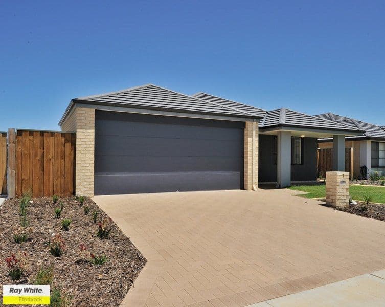 7 Tregaron Loop, ELLENBROOK WA 6069, Ellenbrook - Thumbnail 6