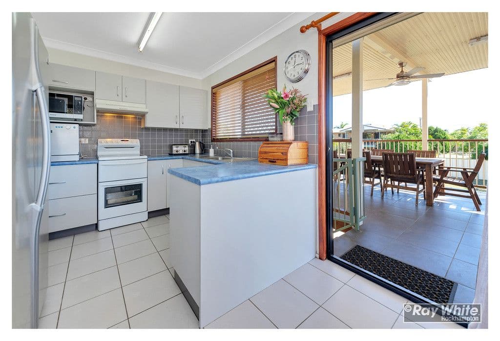 443 Richardson Road, Norman Gardens QLD 4701, Norman Gardens - Thumbnail 2