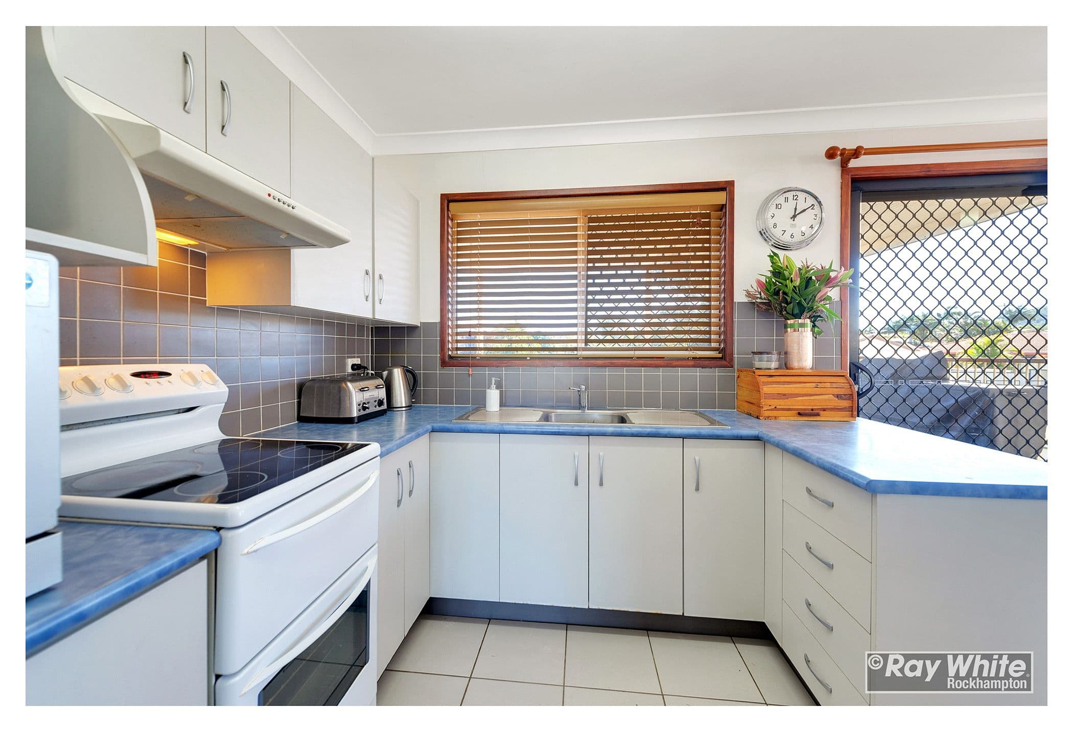 443 Richardson Road, Norman Gardens QLD 4701, Norman Gardens - Thumbnail 6