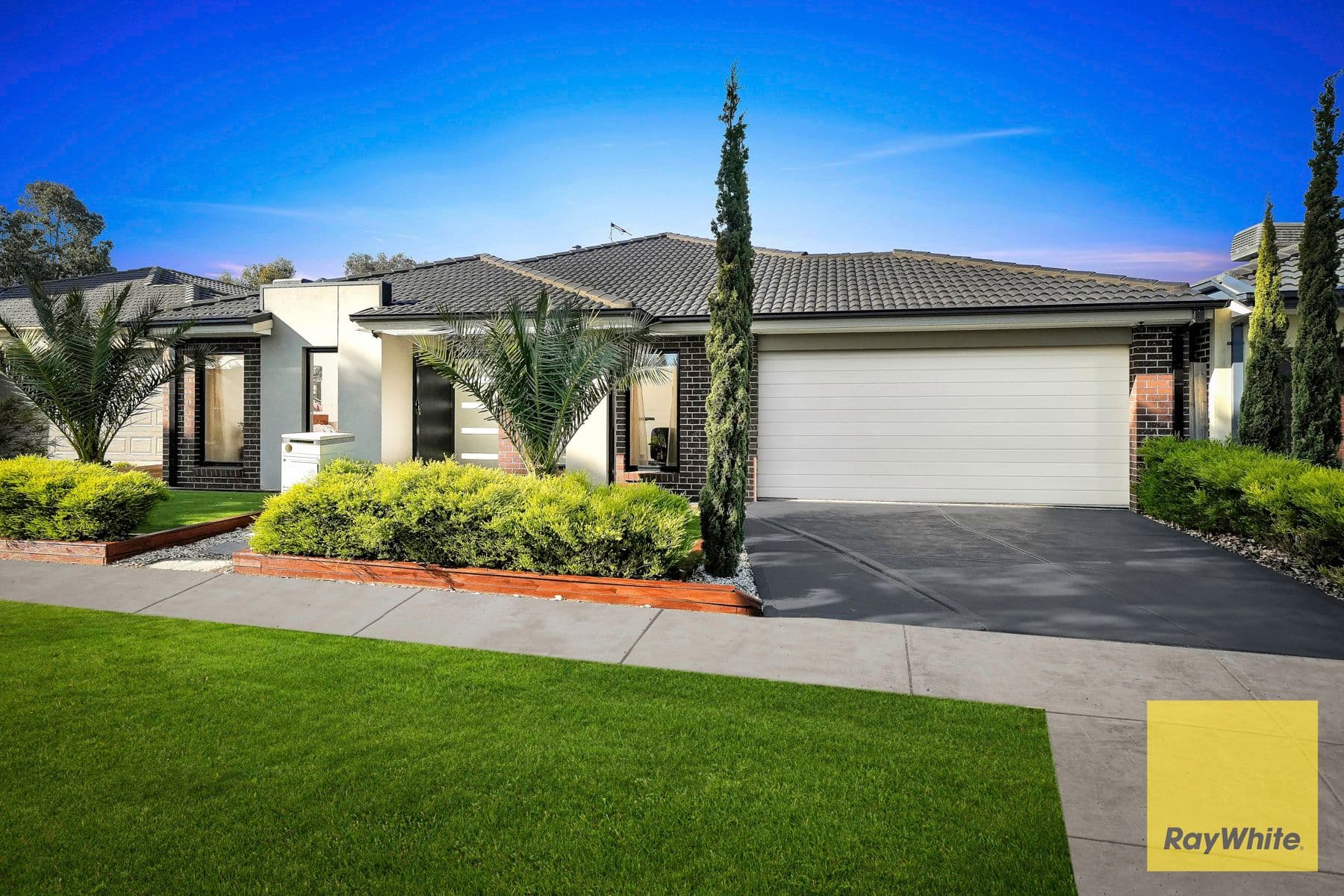 17 Pistachia Drive, Tarneit VIC 3029, Tarneit - Thumbnail 2
