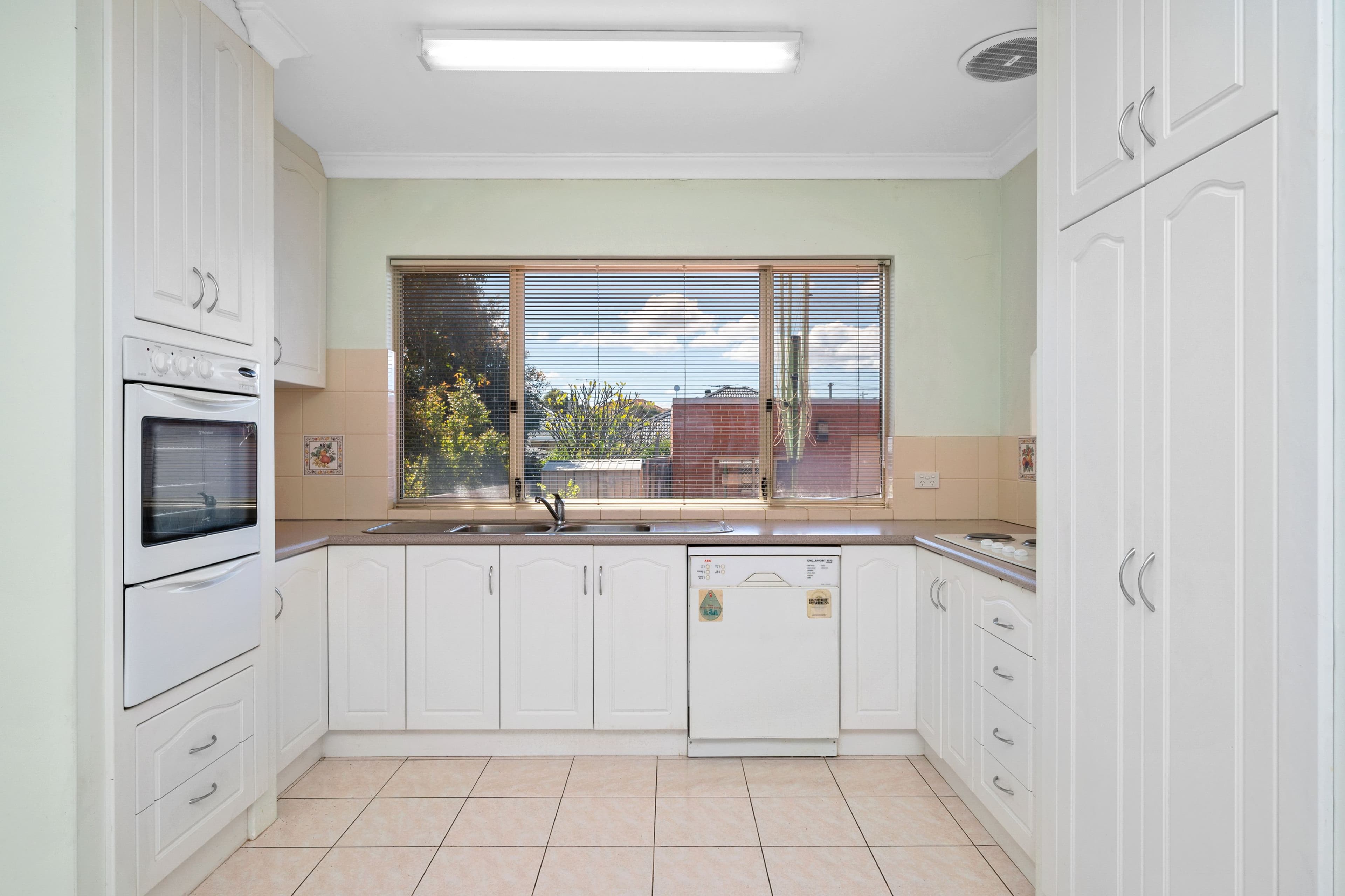 4 Gill Street, North Perth WA 6006, North Perth - Thumbnail 7
