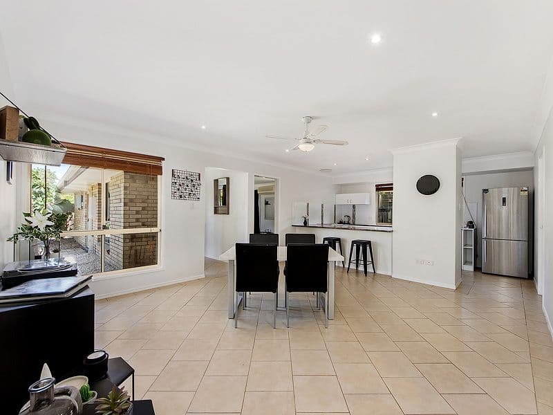 4 Amanda Street, Upper Coomera QLD 4209, Upper Coomera - Thumbnail 6
