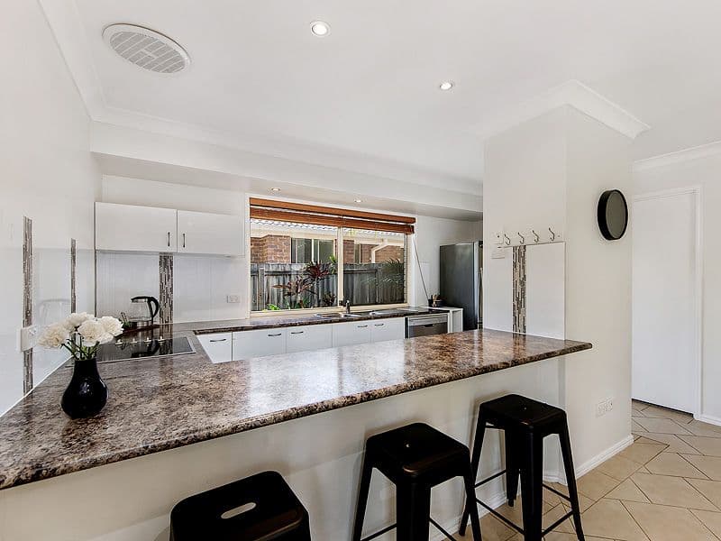4 Amanda Street, Upper Coomera QLD 4209, Upper Coomera - Thumbnail 8