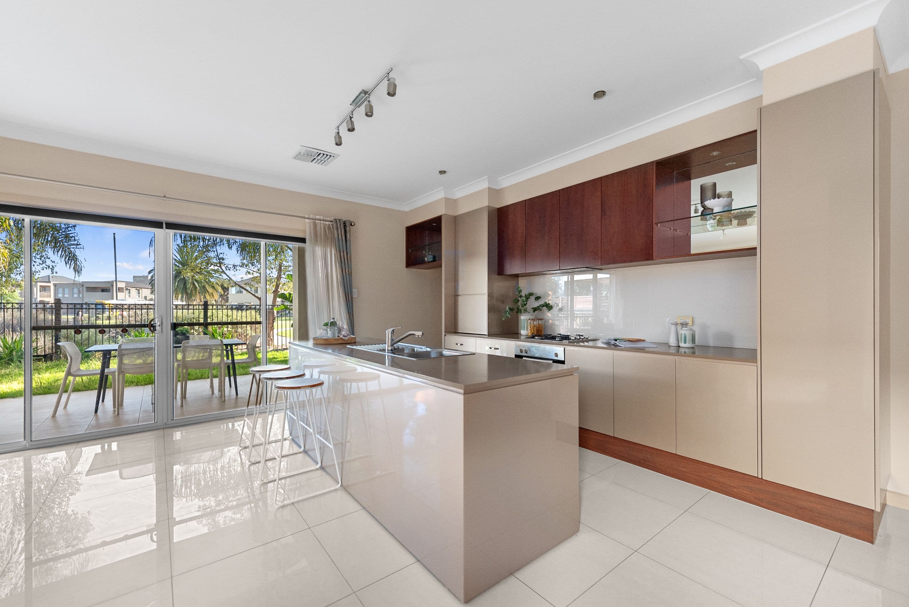 7 Pine Court, Mawson Lakes SA 5095, Mawson Lakes - Thumbnail 5