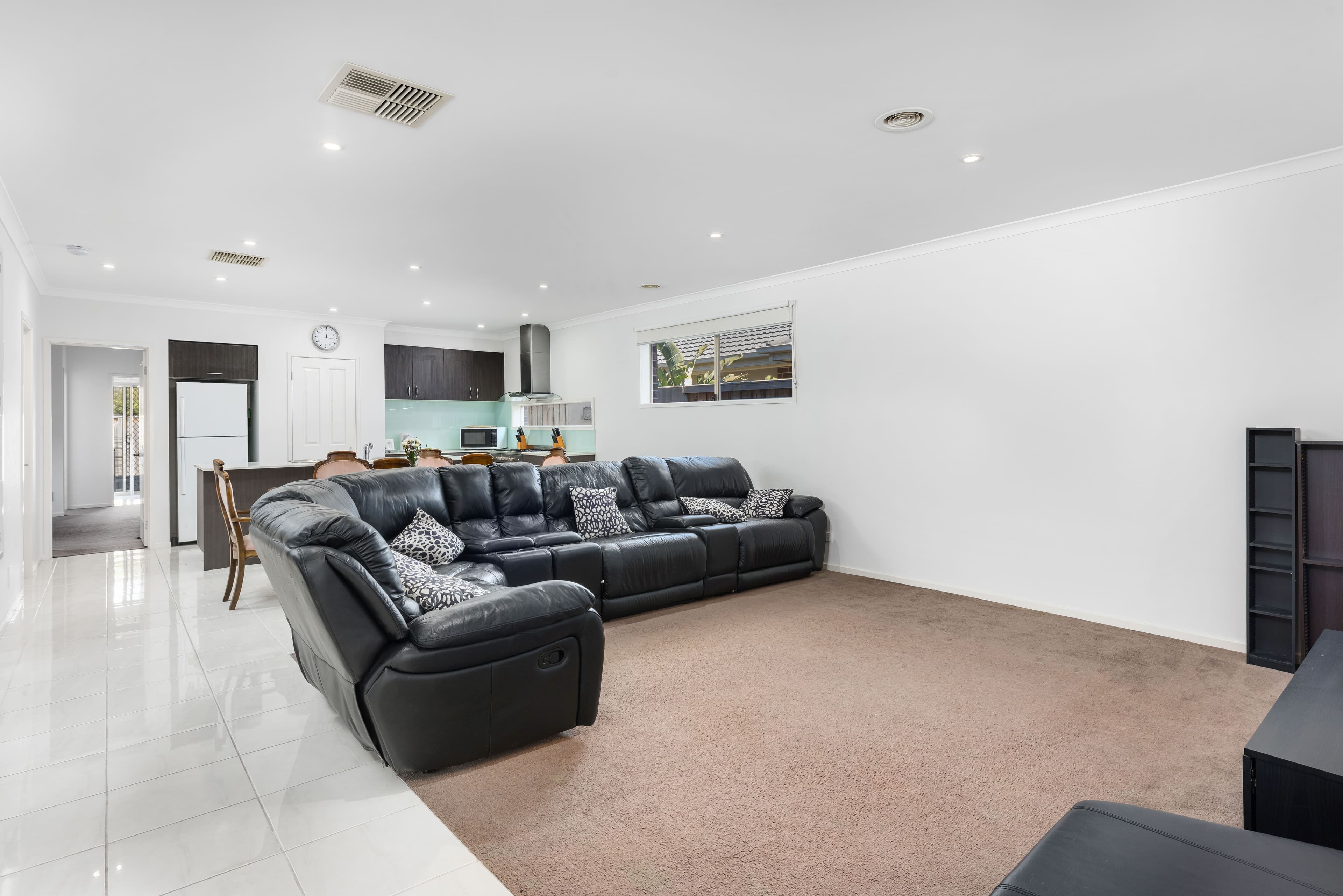 25 Bower Way, Doreen VIC 3754, Doreen - Thumbnail 3