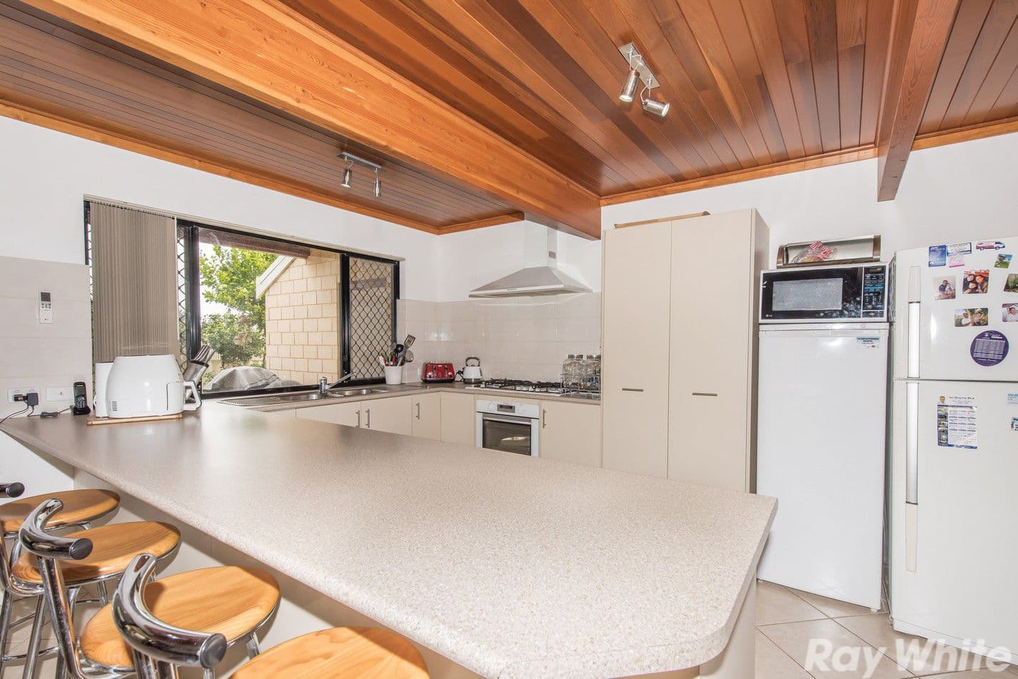 4 Fisher Cove, Mount Tarcoola WA 6530, Mount Tarcoola - Thumbnail 8