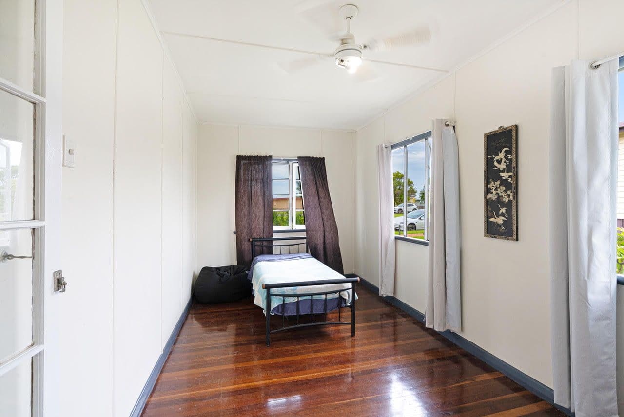 30 Churchill Street, Childers QLD 4660, Childers - Thumbnail 8