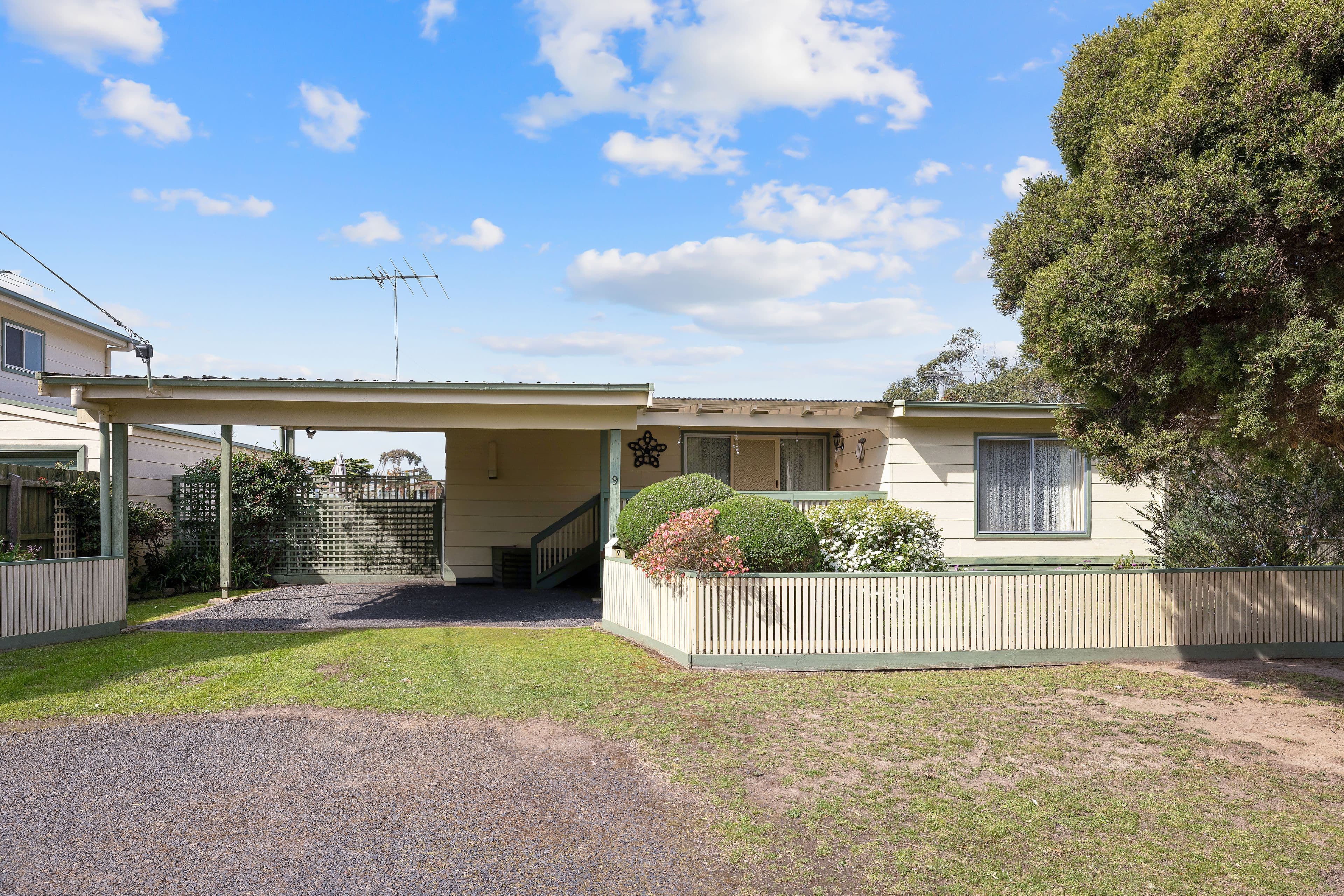 9 Ventnor Road, Cowes VIC 3922, Cowes - Image 1
