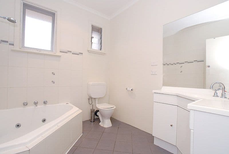 20 Bay Street, MORDIALLOC VIC 3195, Mordialloc - Thumbnail 5