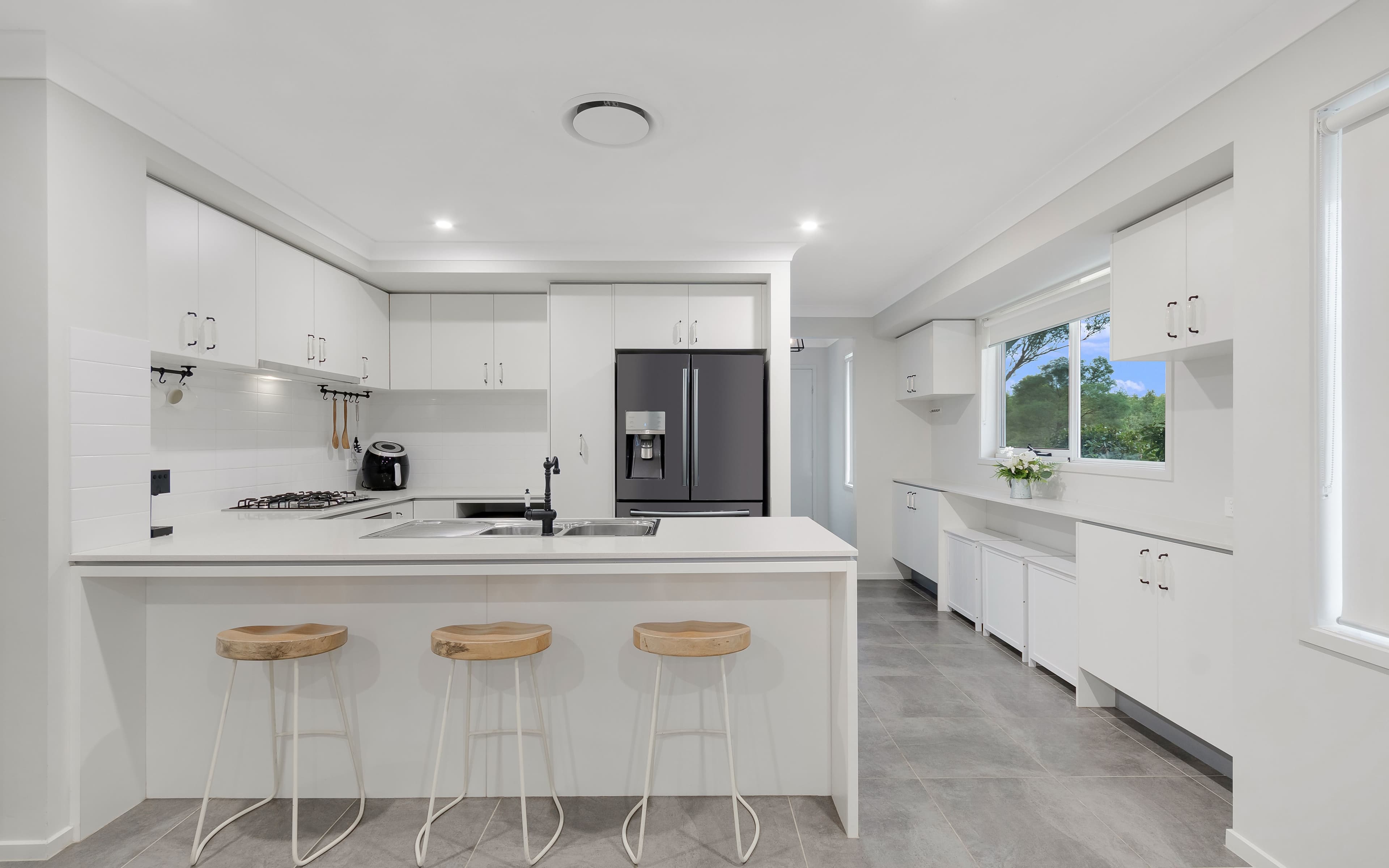 51 Kerrigan Crescent, Elderslie NSW 2570, Elderslie - Thumbnail 3