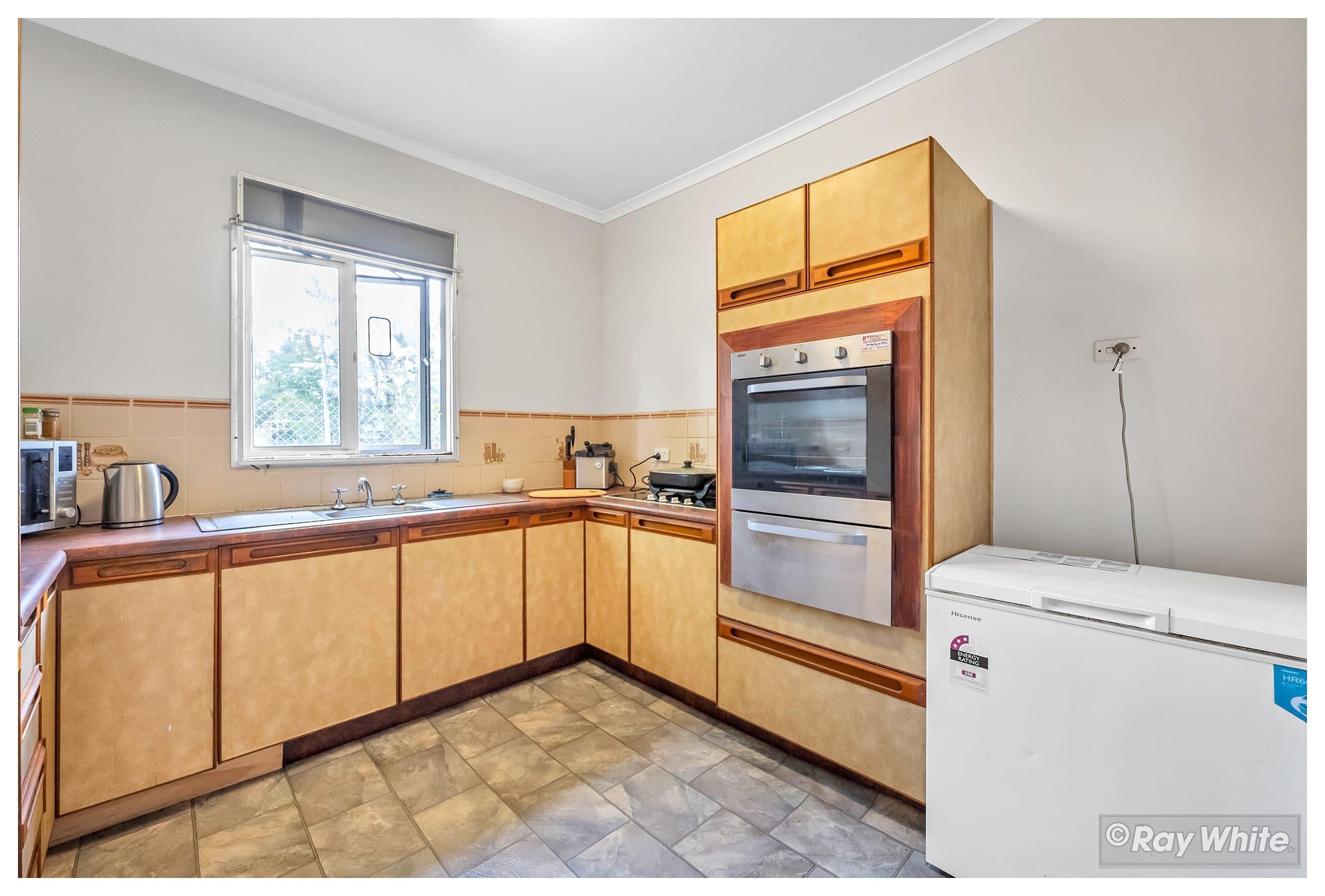 8 Rossmoya Road, The Caves QLD 4702, The Caves - Thumbnail 5
