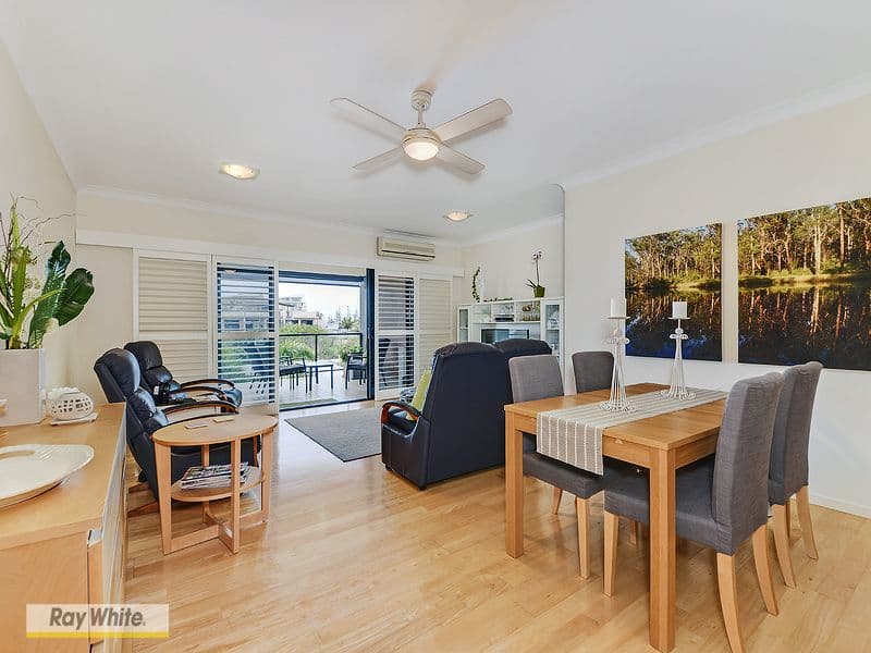 28 Murphy Street, Scarborough QLD 4020, Scarborough - Thumbnail 2