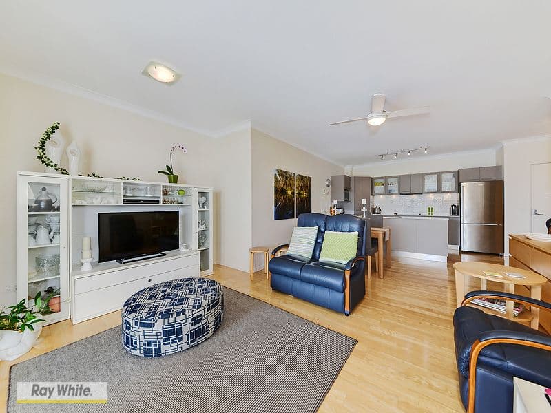 28 Murphy Street, Scarborough QLD 4020, Scarborough - Thumbnail 5