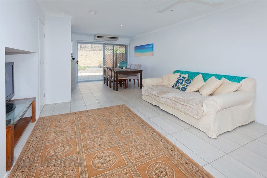 4 Ellerston Avenue, BROOKWATER QLD 4300, Brookwater - Thumbnail 3