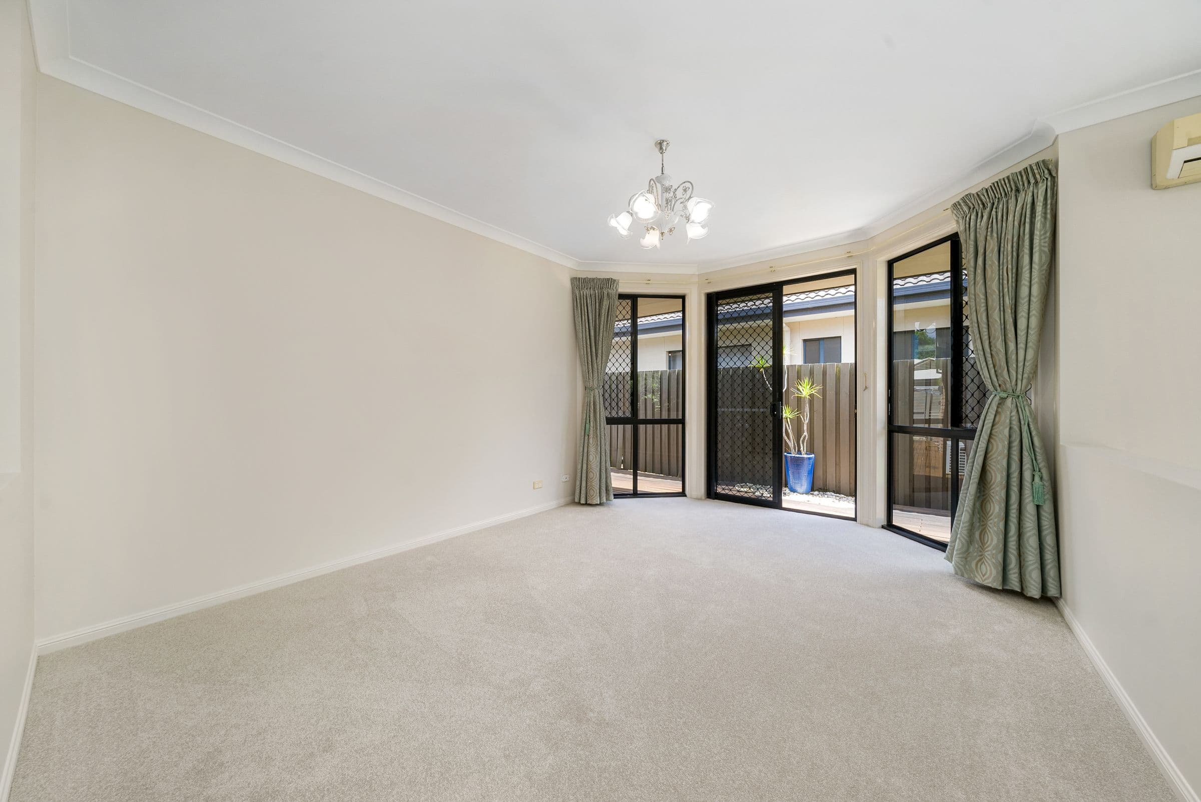 7 Picabeen Court, North Lakes QLD 4509, North Lakes - Thumbnail 7