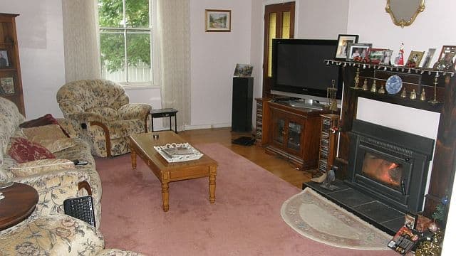 148 West Avenue, Glen Innes - Thumbnail 2