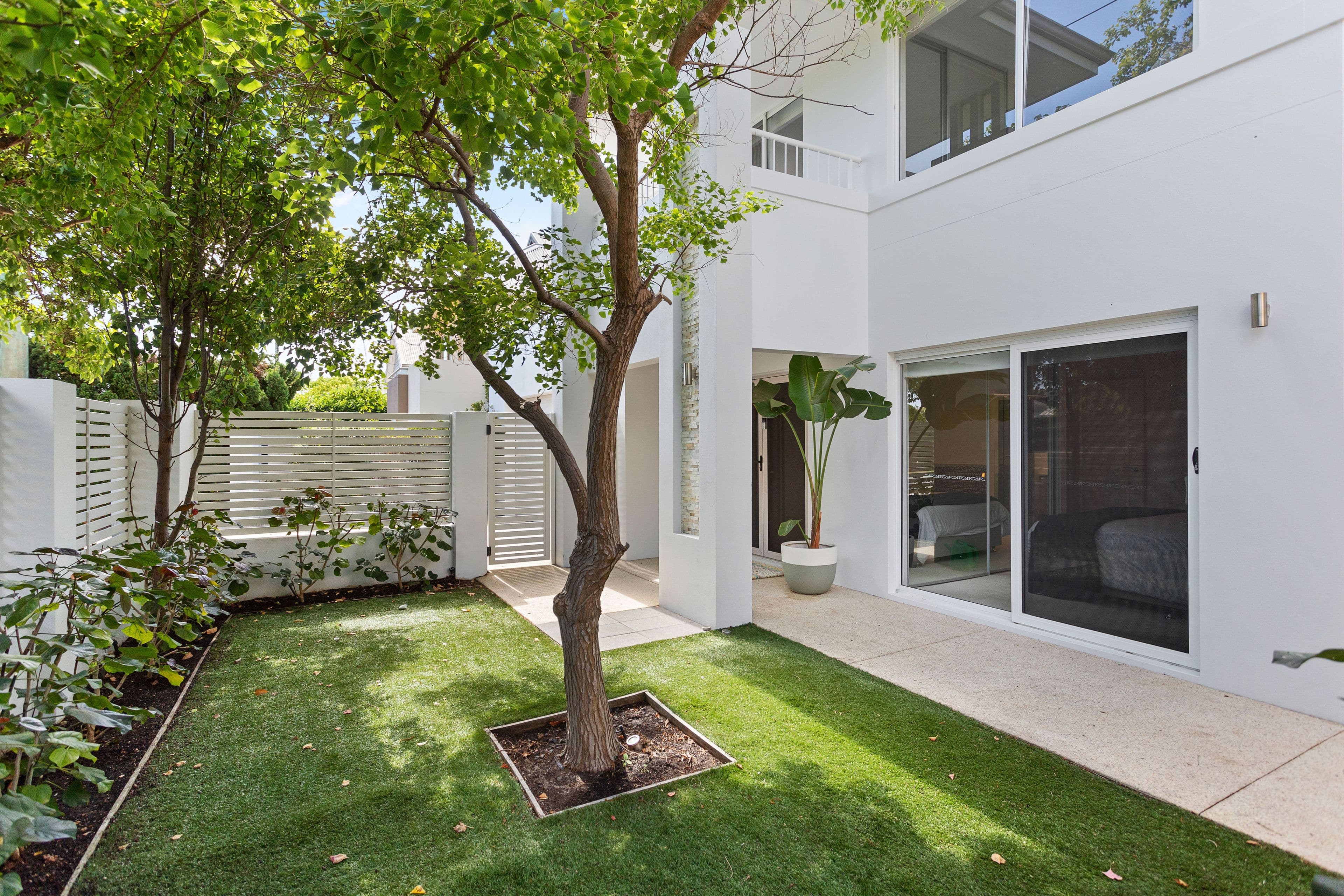 38 Brockway Road, Claremont WA 6010, Claremont - Thumbnail 2