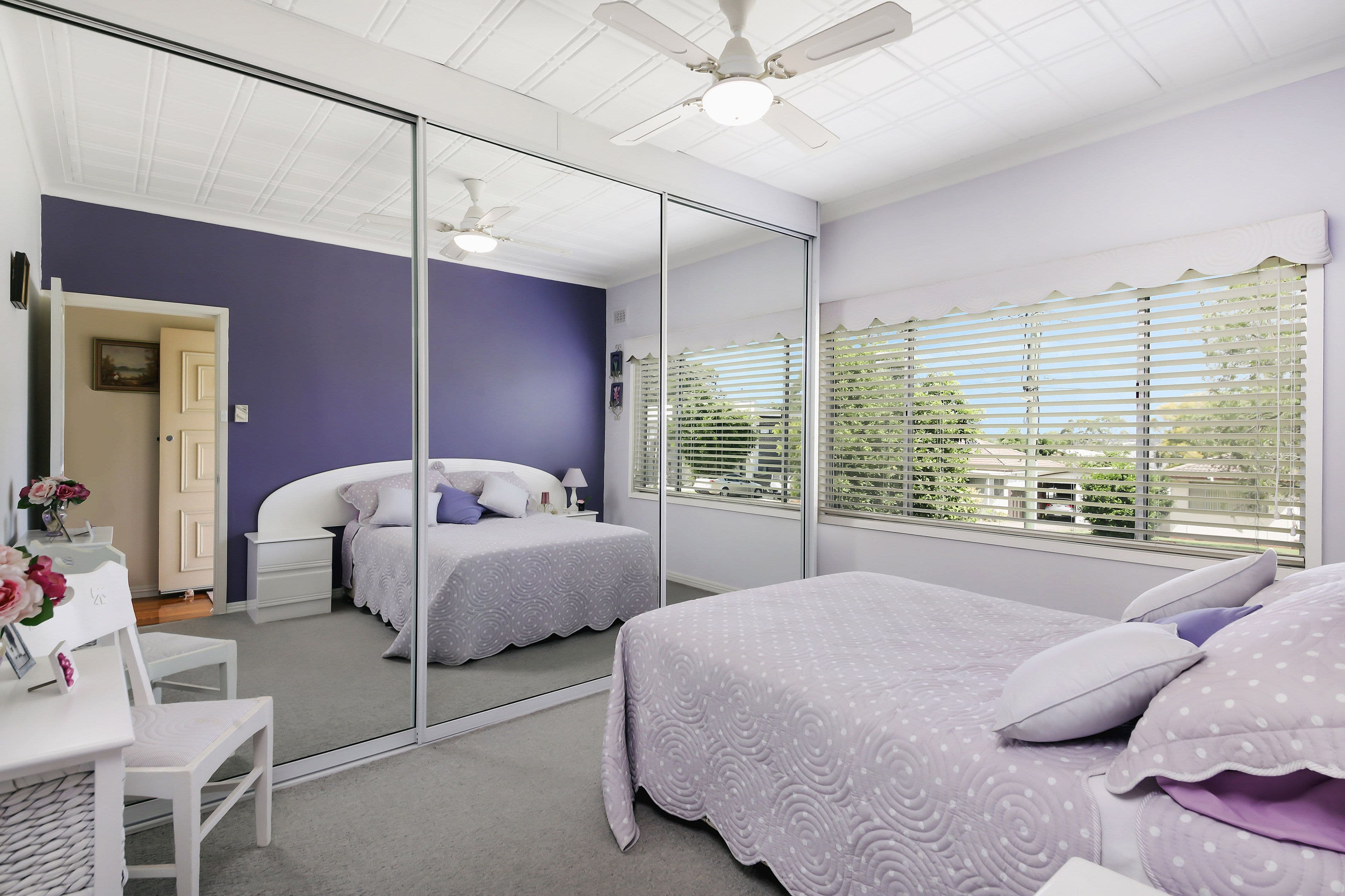 18 Sturt Avenue, Georges Hall - Thumbnail 5