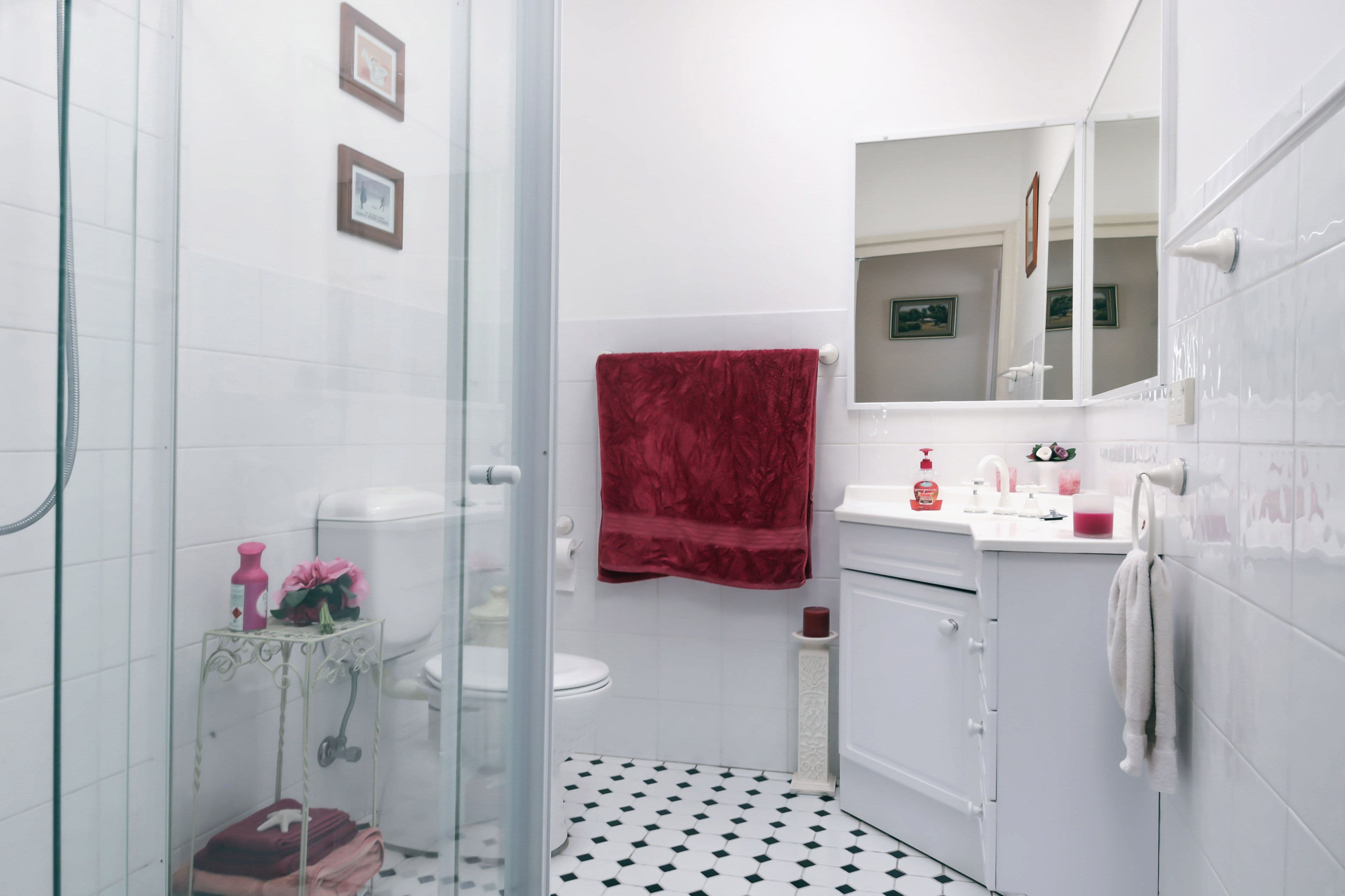 18 Sturt Avenue, Georges Hall - Thumbnail 6