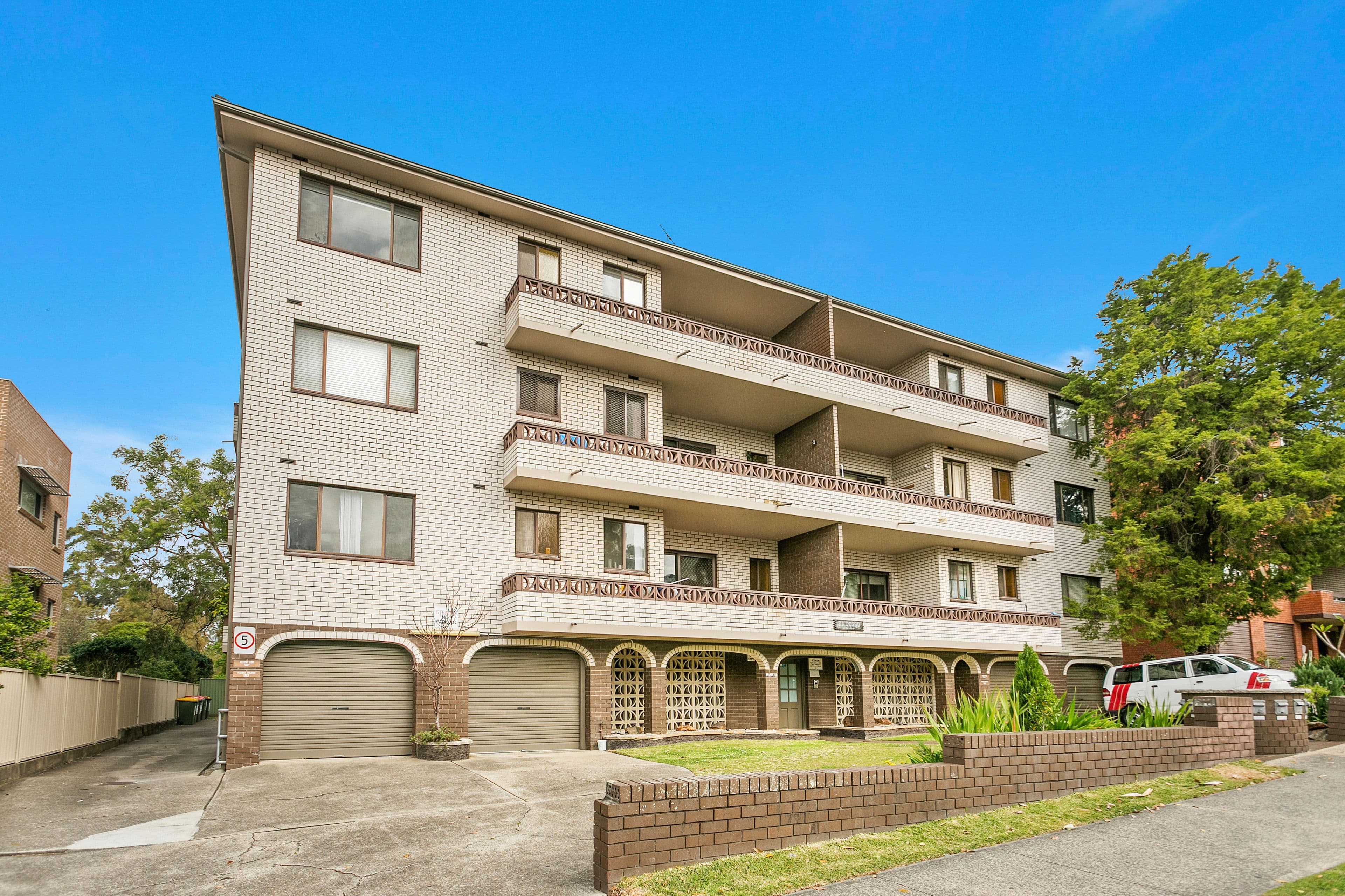 25-27 Robertson Street, Kogarah NSW 2217, Kogarah - Image 1