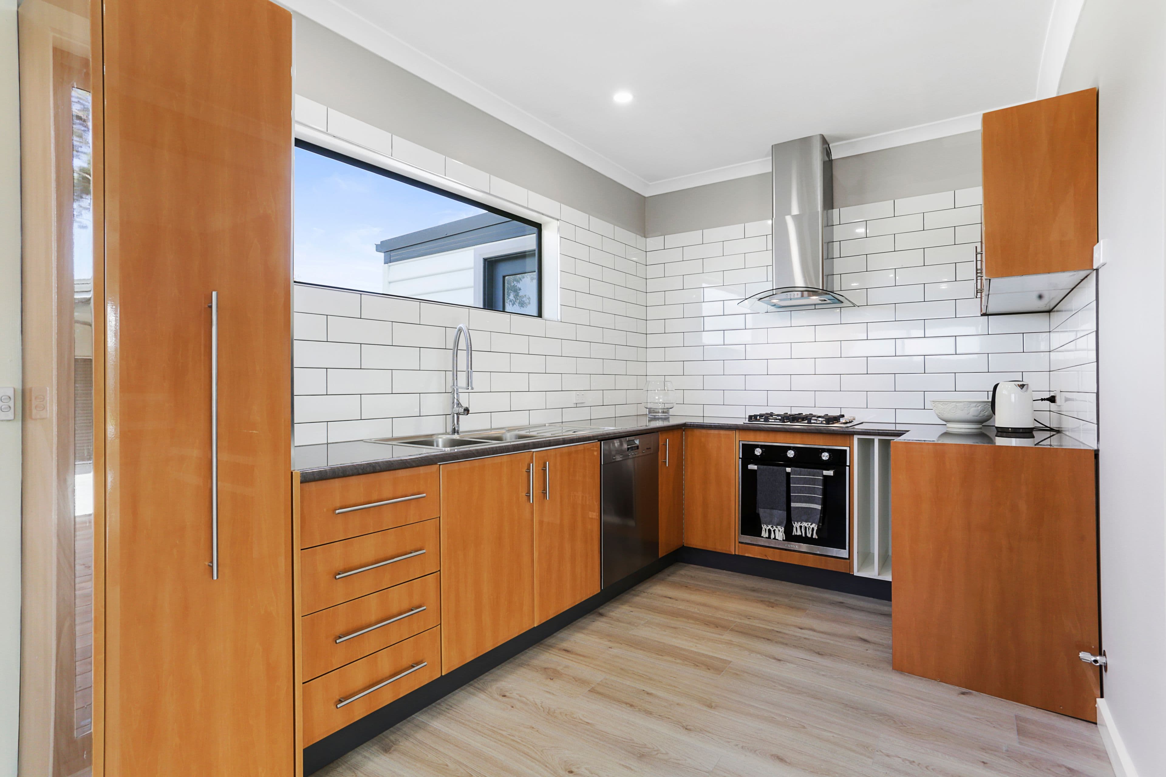 24 Theodore Avenue, Noble Park VIC 3174, Noble Park - Thumbnail 5