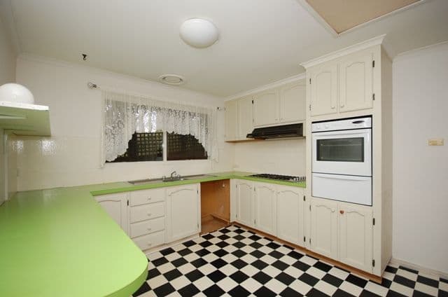 185 Monbulk Road, SILVAN VIC 3795, Silvan - Thumbnail 2