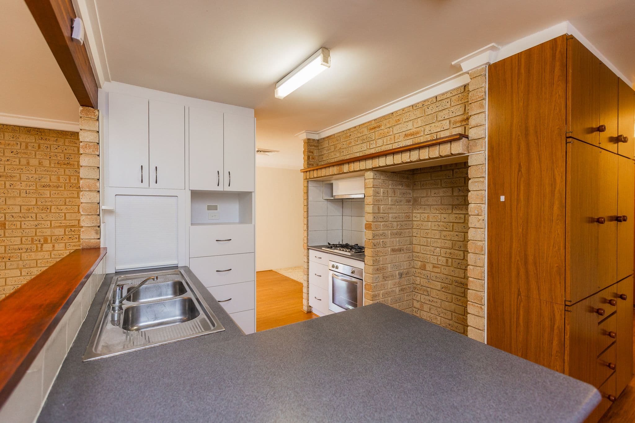 21A Ray Road, Kewdale WA 6105, Kewdale - Image 1