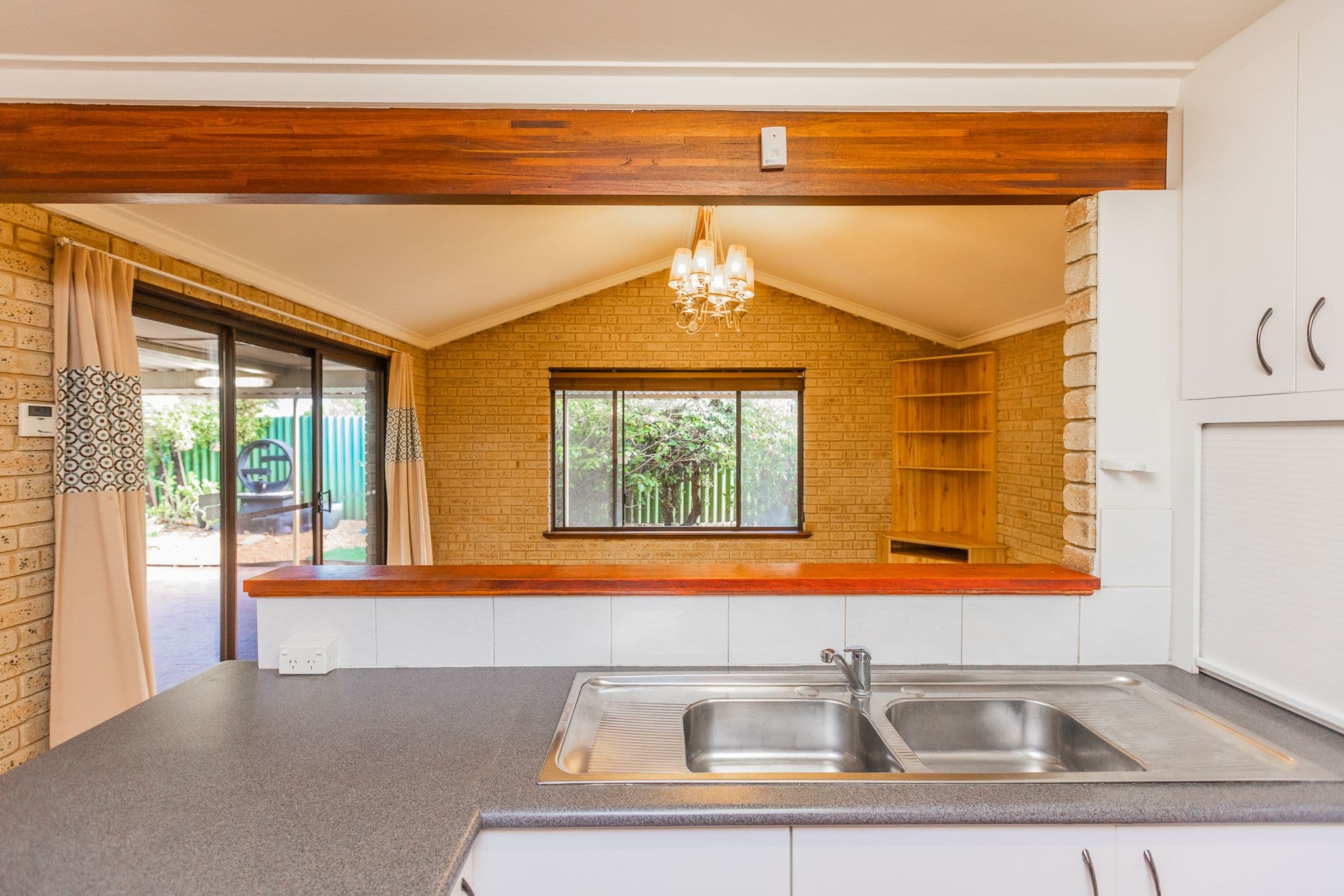21A Ray Road, Kewdale WA 6105, Kewdale - Thumbnail 3
