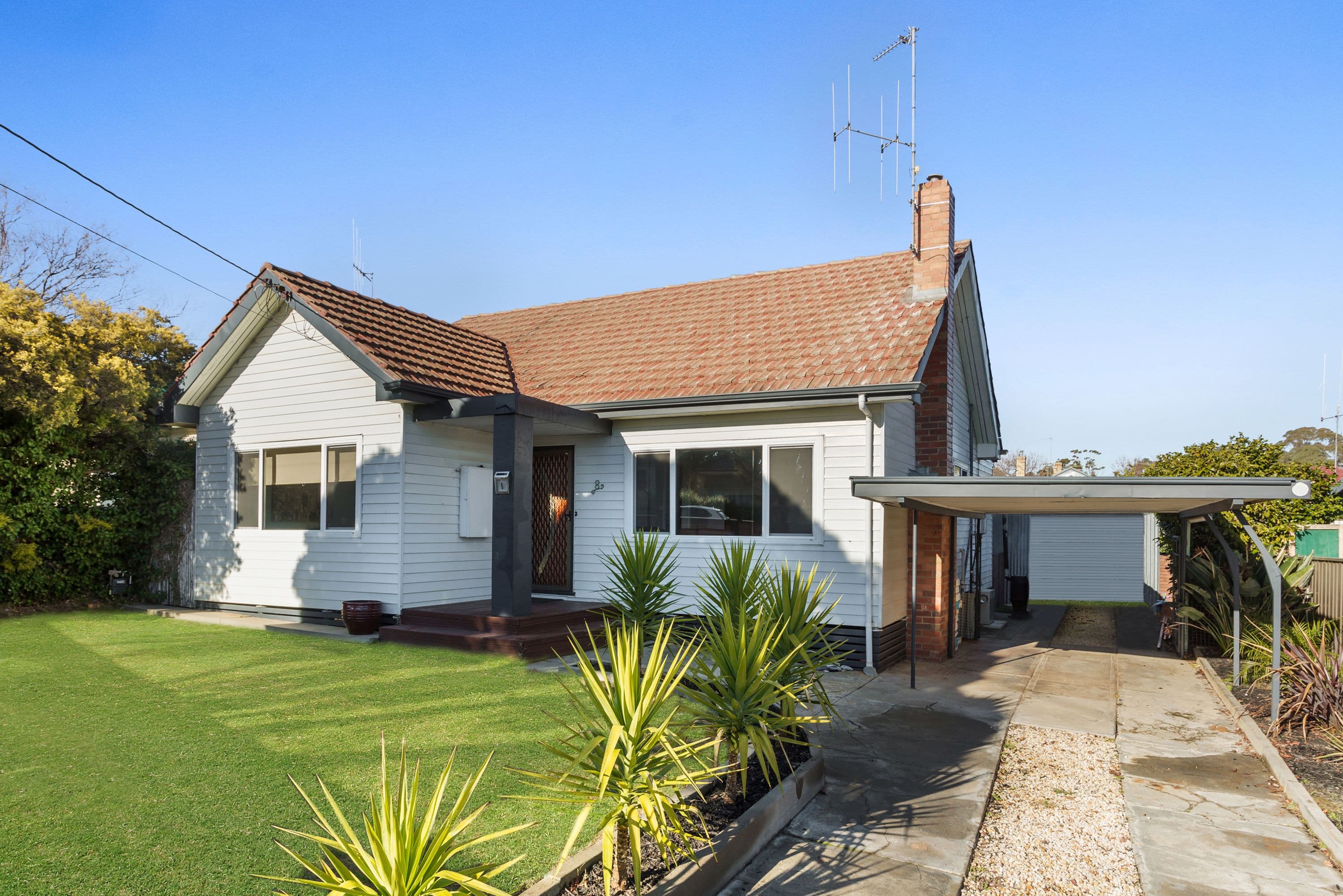 8 Graham Street, Kangaroo Flat VIC 3555, Kangaroo Flat - Thumbnail 2