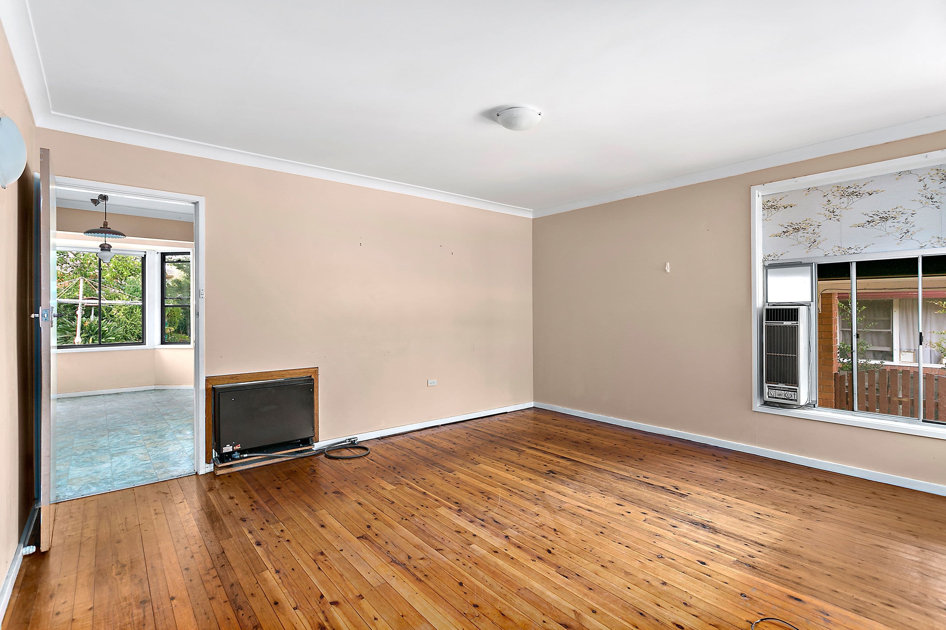 3 Hopetoun Street, Oak Flats - Thumbnail 3
